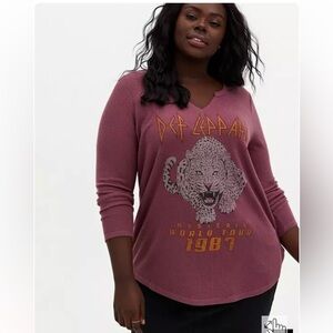 Torrid Size 5 The Vinyl Icons Def Leppard Waffle Knit Long Sleeve Tee